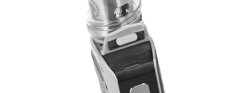 The USB-C port of Geekvape's Aegis Solo 3 kit